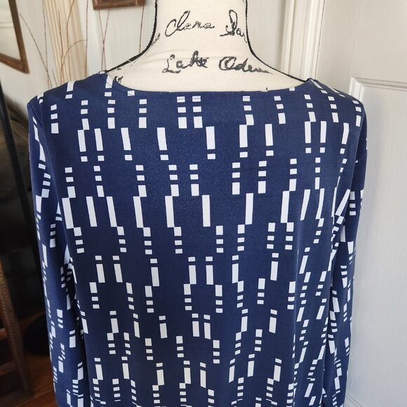 Alfani Three Quarter Sleeves Navy and White Stretch Top Sz XL - Picture 7 of 10